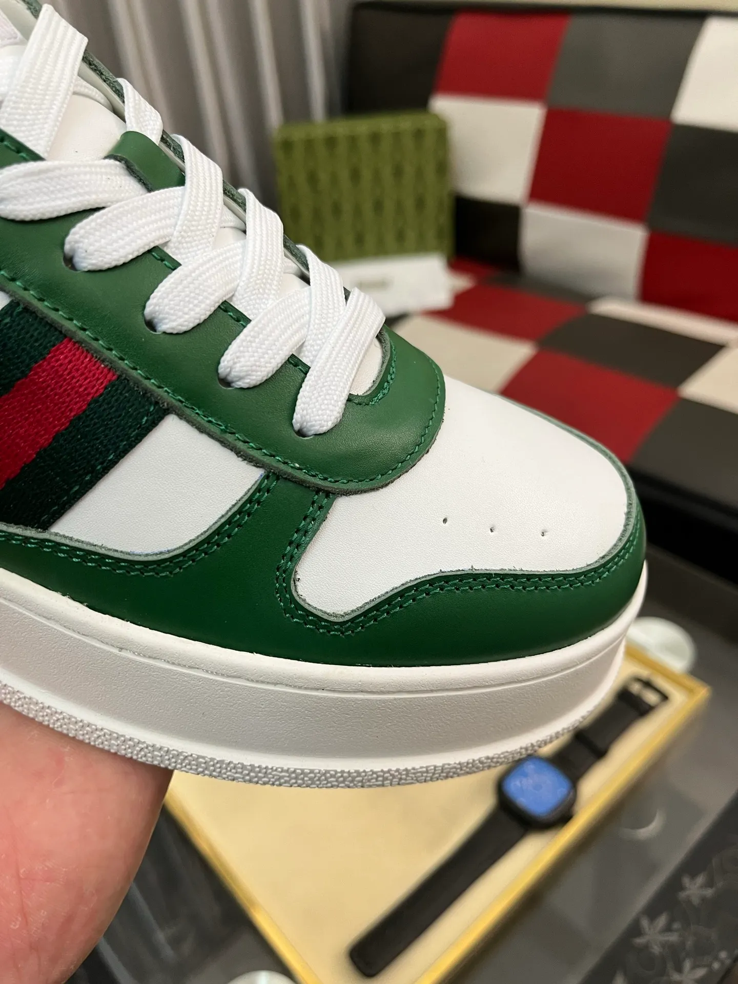 Men's Men's Shoes💰: 380⌚️⌚️[GUCCI] Gucci men's latest white shoe series casual shoes! The official website is built 1:1. Upper: Made of imported cowhide, with electric embroidery ➕Inner lining: Made of high-quality first-layer pigskin, soft and comfortable. Picky material selection and exquisite workmanship give you the best enjoyment. Size: 38-444️⃣Colors available